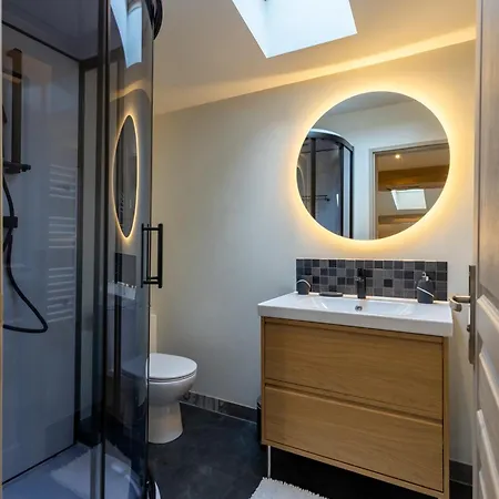 La Parenthese - Duplex Hypercentre, Lit Queen Size Apartment *