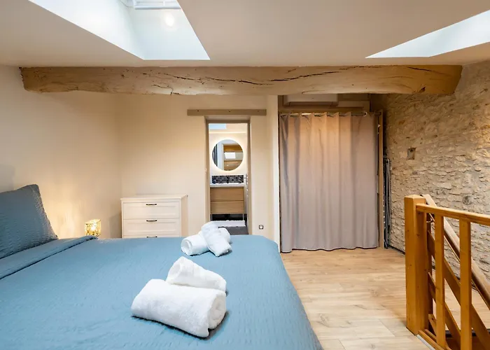 La Parenthèse - Duplex Hypercentre, Lit Queen Size * Castres (Tarn)